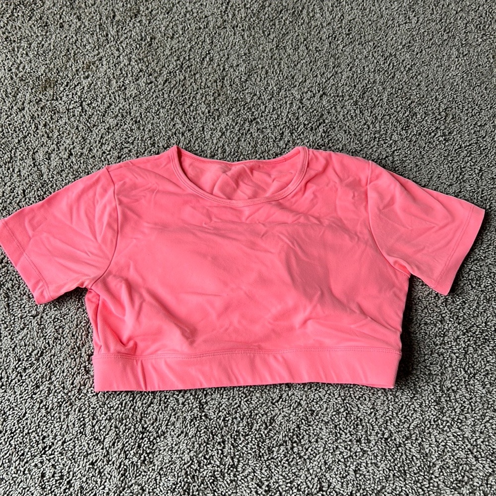 NVGTN OPEN BACK CROP TOP